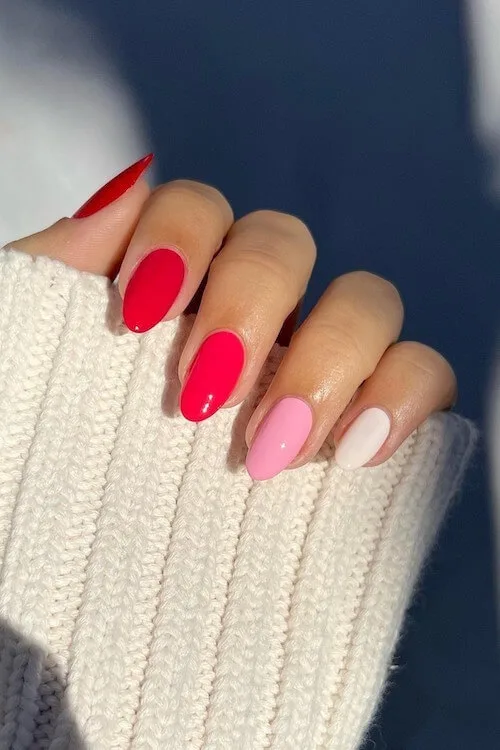 Short Nails with Red Minimalist Tips